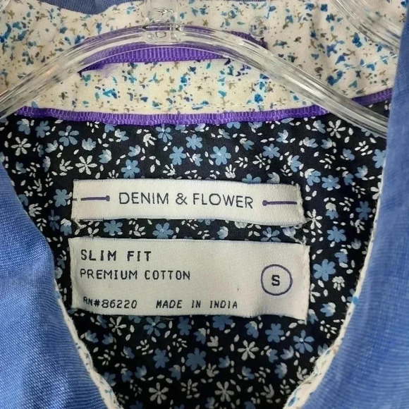 Denim and Flower Slim fit Size Small EUC - Picture 2 of 8